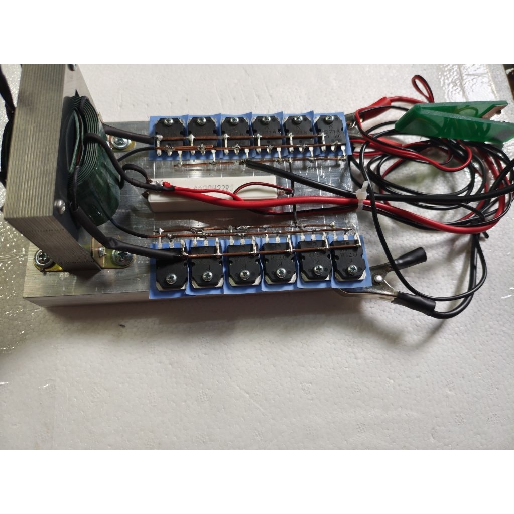 PAC 12 Transistor ULTRA