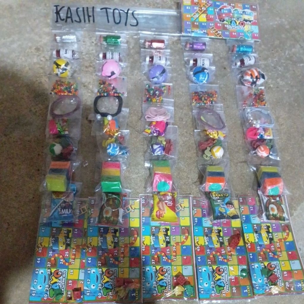 Mainan anak-anak serba 2000an..