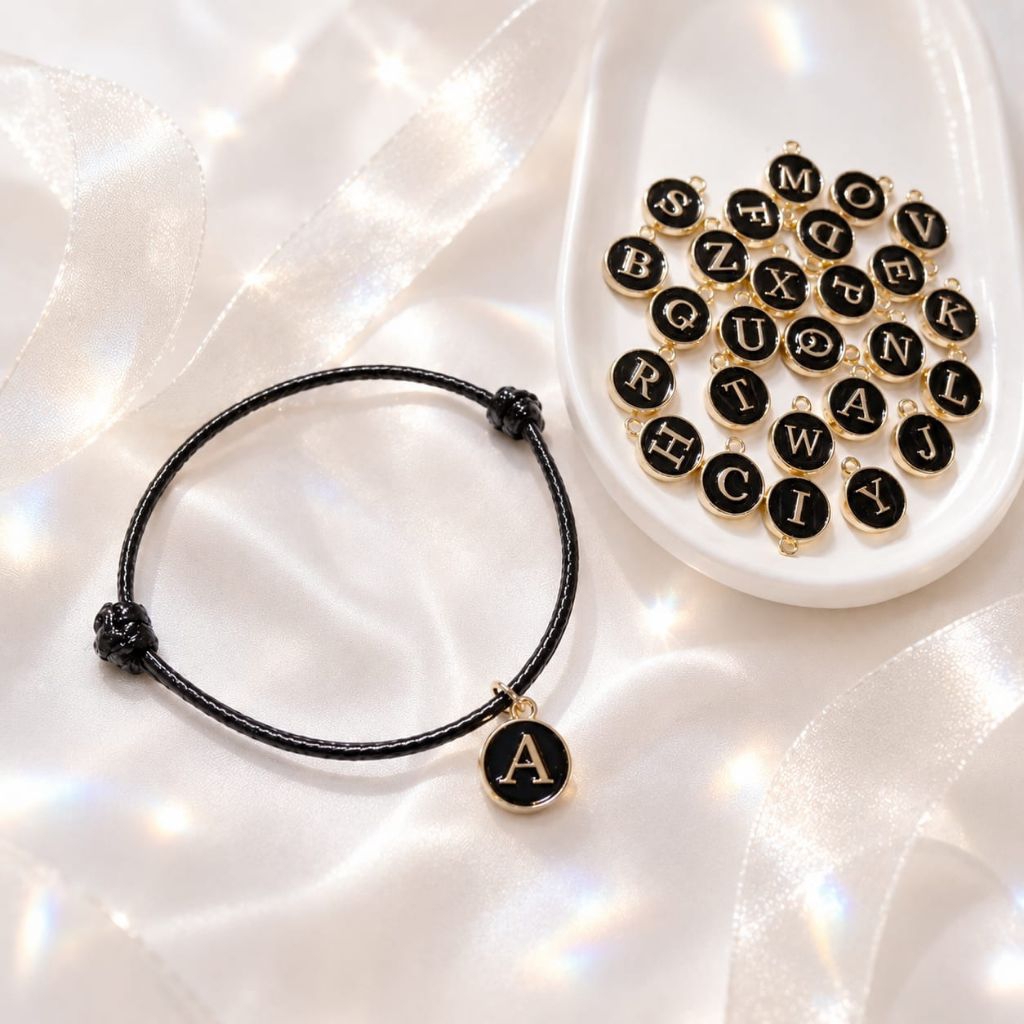 ( Beerrysaa ) GELANG HURUF CHARM GANTUNG HITAM GOLD #dpn | Gelang epoxy | Gelang huruf inisial nama 