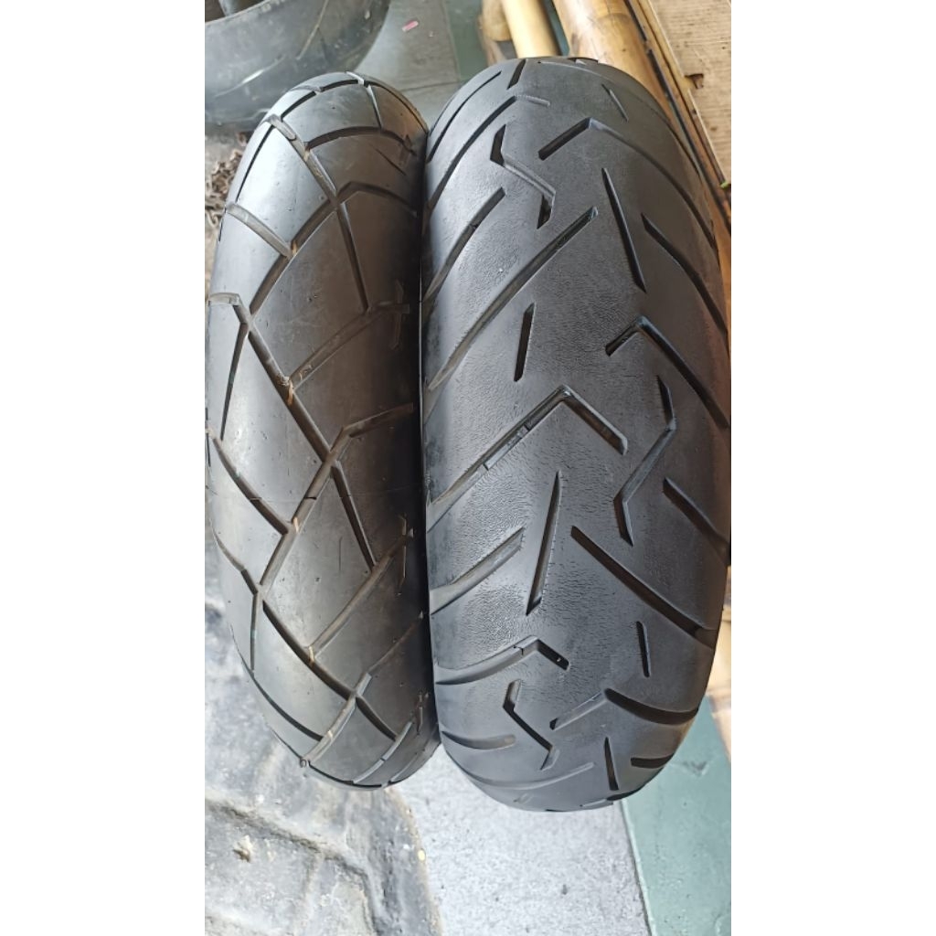 ban semi sport  Pirelli scorpin trail 170/60-17&  Dunlop trailmax. 120/70-17 motor naked mom fairing