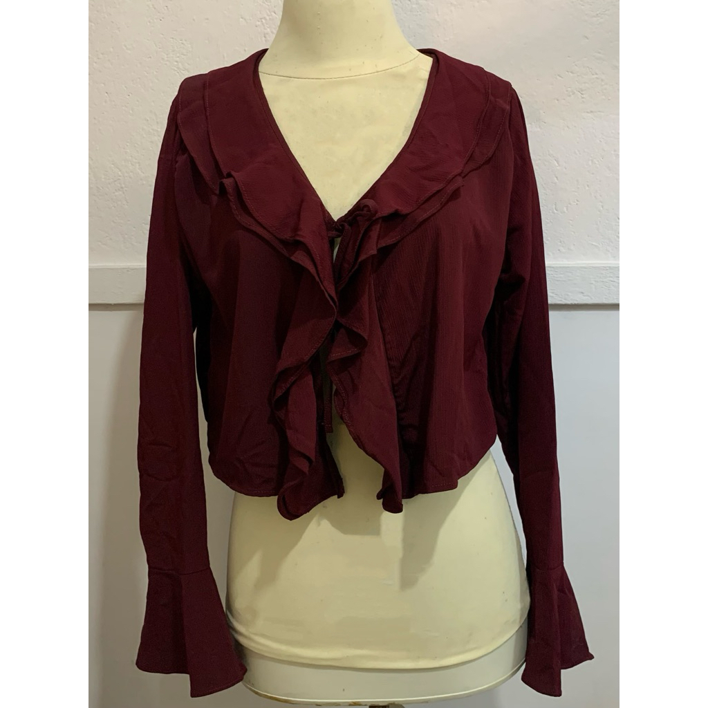 outer croptop lengan terompet merah maroon