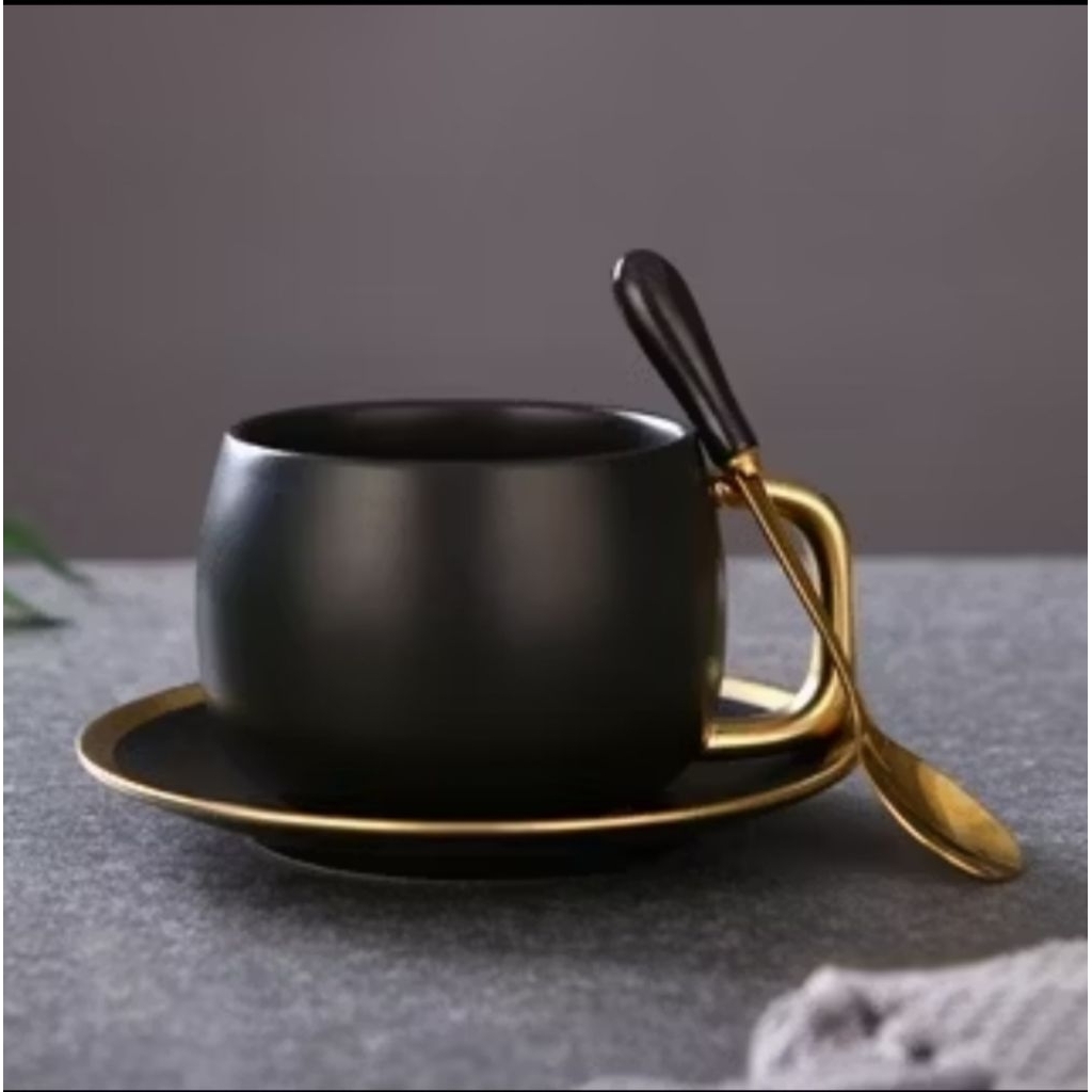ASHOME Cangkir Keramik Hitam Gold No Minus