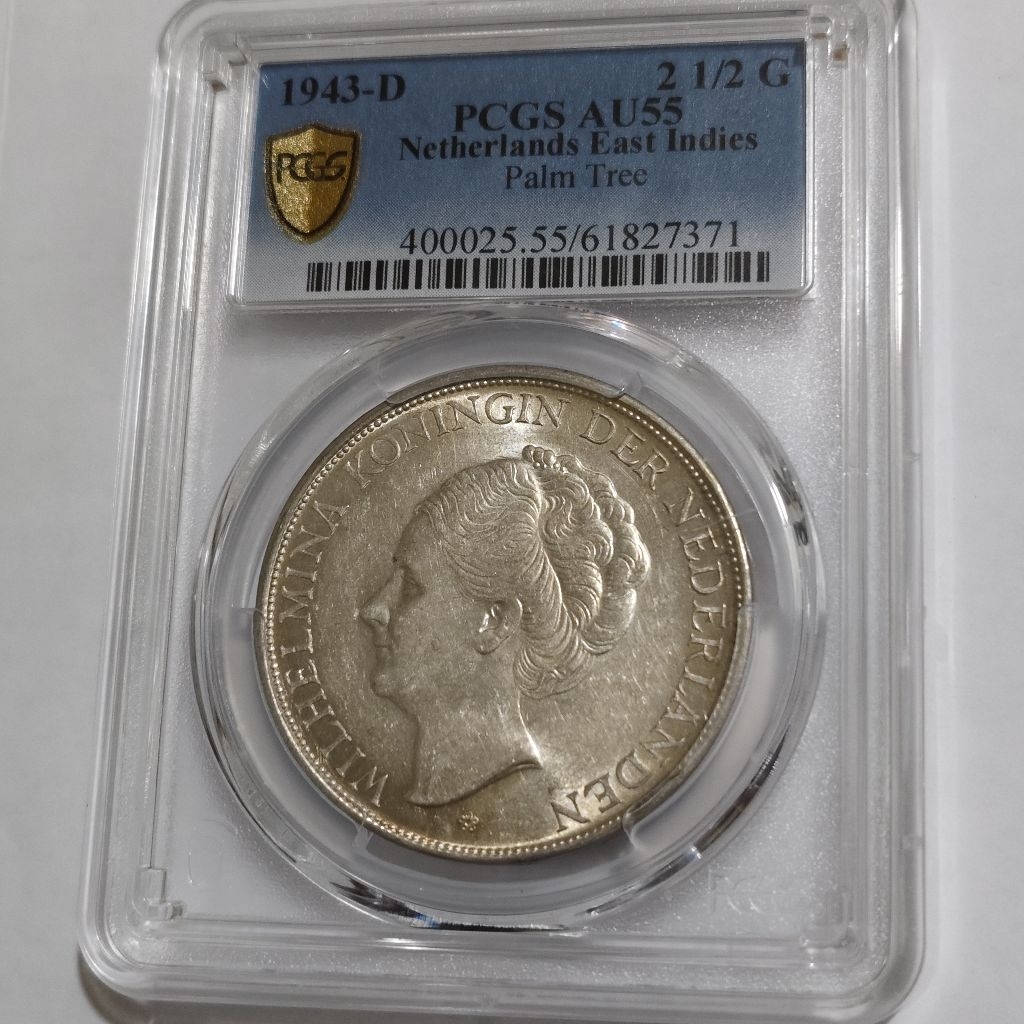 koin perak 2½ Gulden Wilhelmina 1943 PCGS AU55