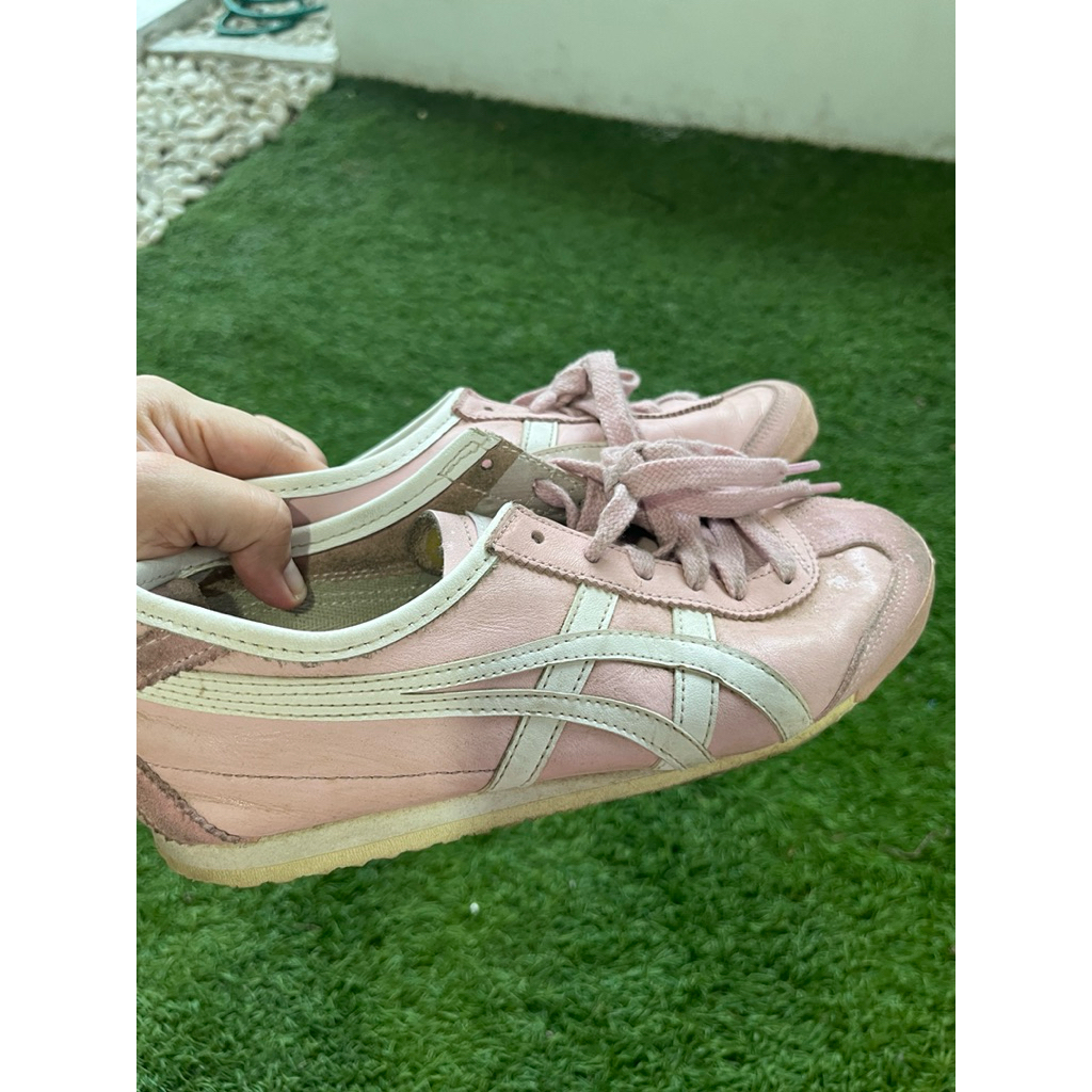 Sepatu onitsuka original  preloved