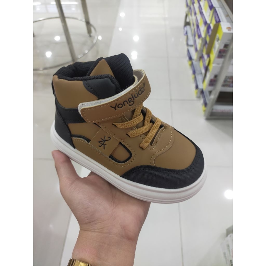 Sepatu Anak Casual Yongkidz Original