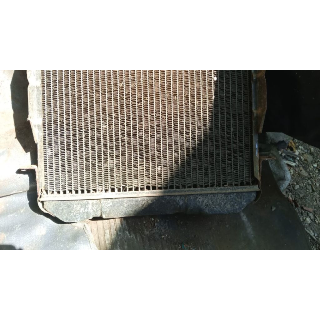 radiator Mitsubishi t120colt lama colt(old) second bahan Kuningan