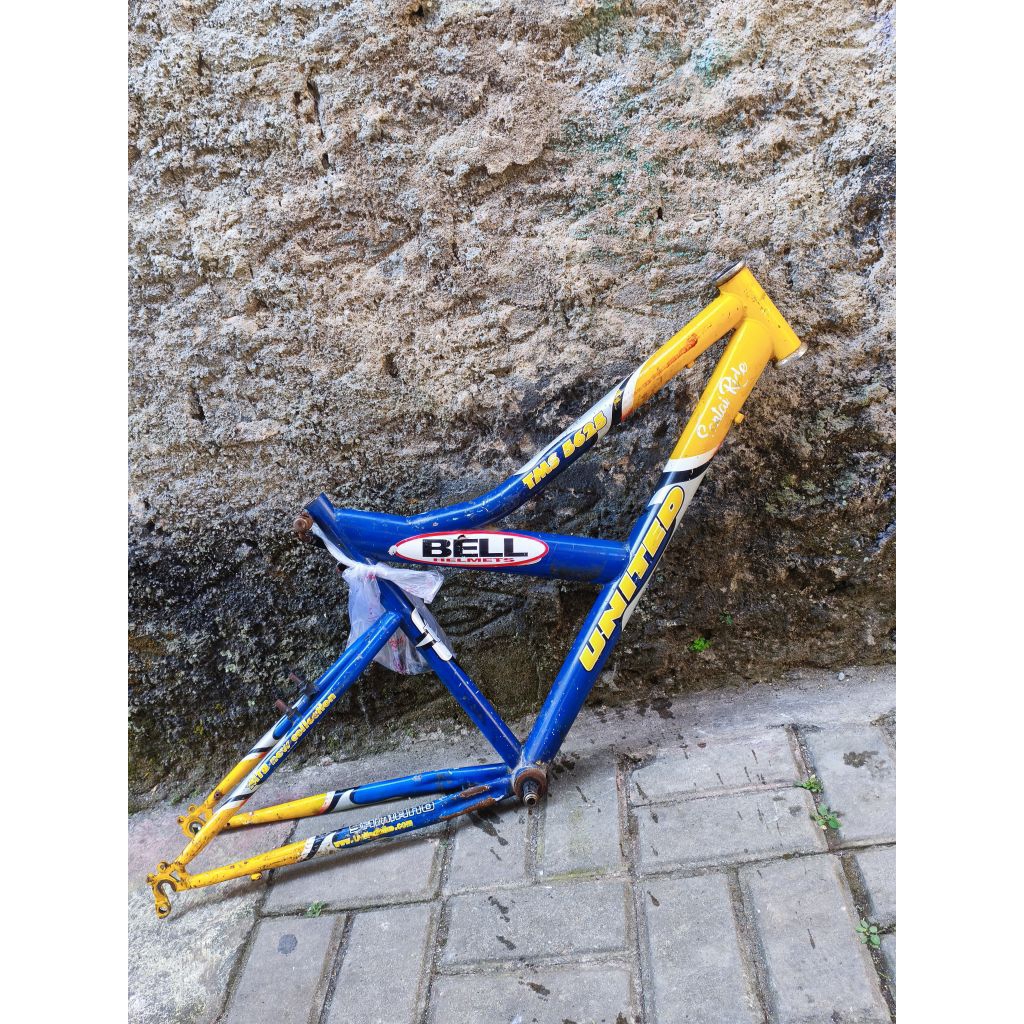 Frame Fork 26' Sepeda MTB Besi United Kalcer Touring Commuter v brake headtube OS