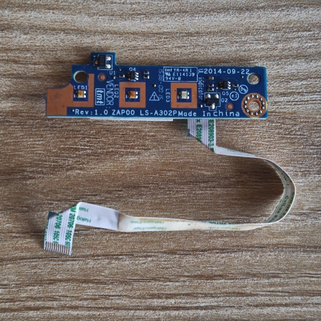 board indikator lampu laptop Dell alienware 13 R2