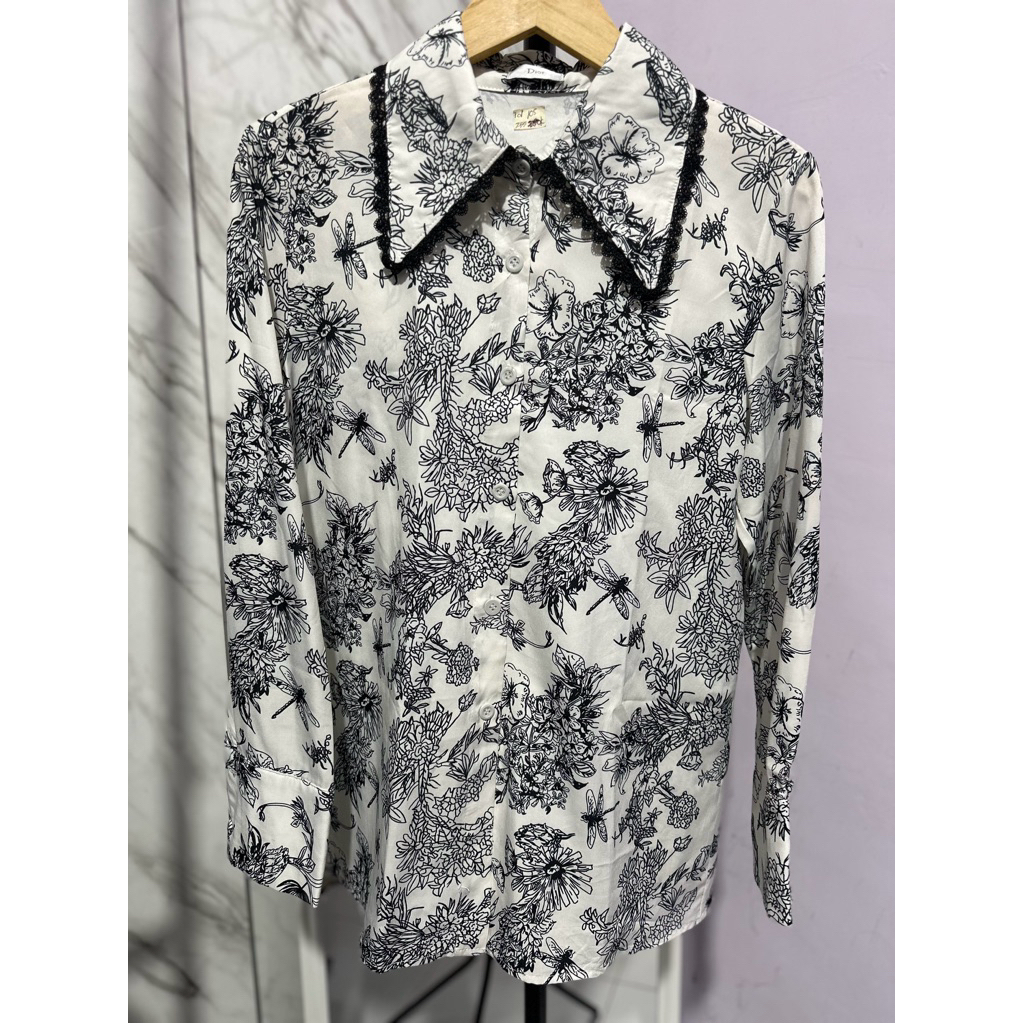 ATASAN BRAND DIOR