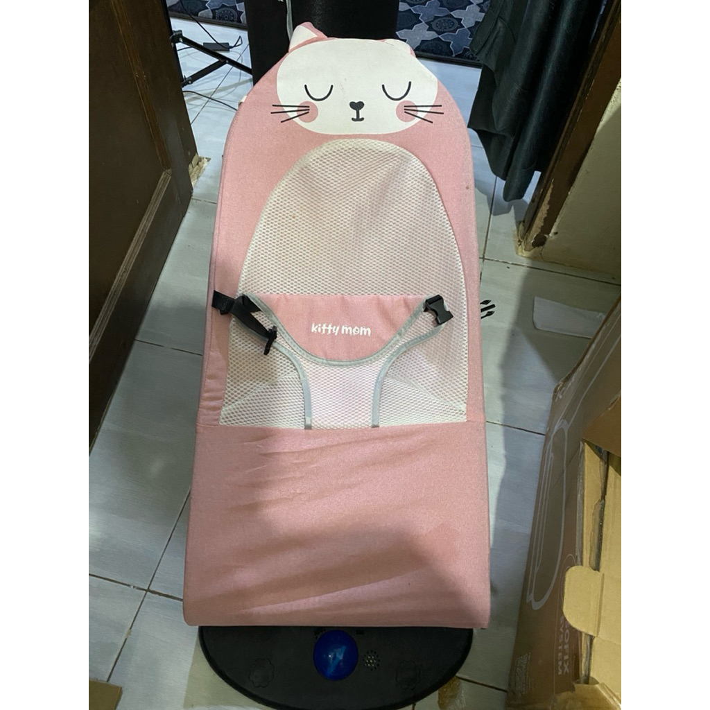 BOUNCER BAYI SECOND