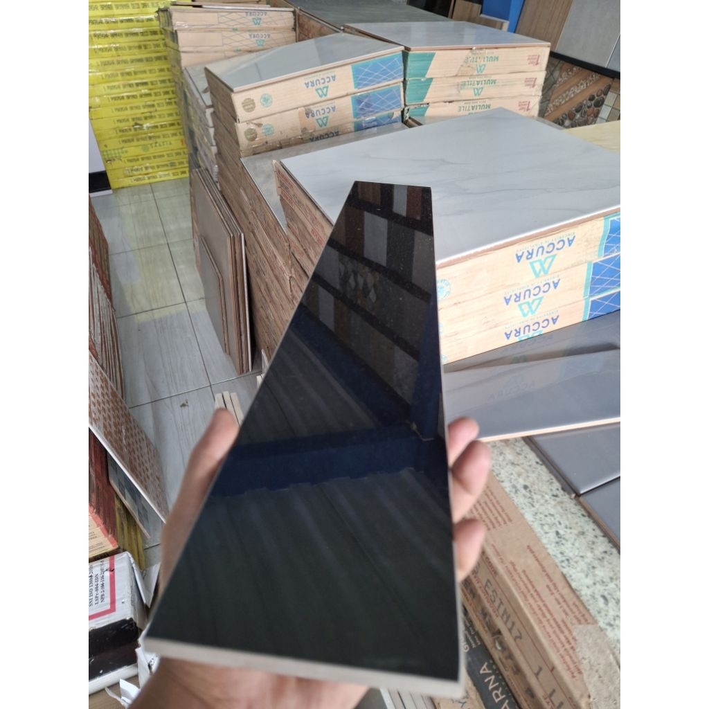 Granit List Plint 10x60 Hitam Polos
