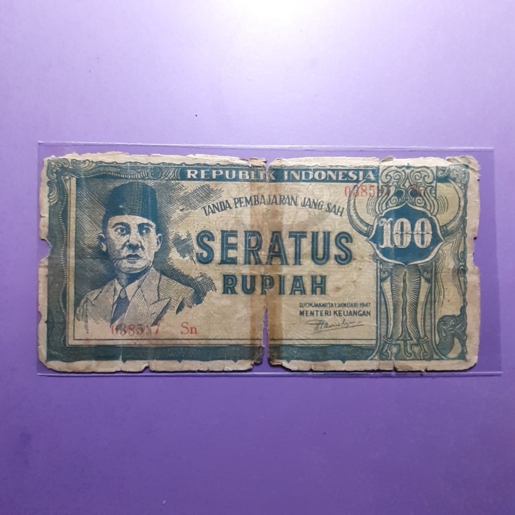 Uang kuno 100 rupiah ori hijau tahun 1947