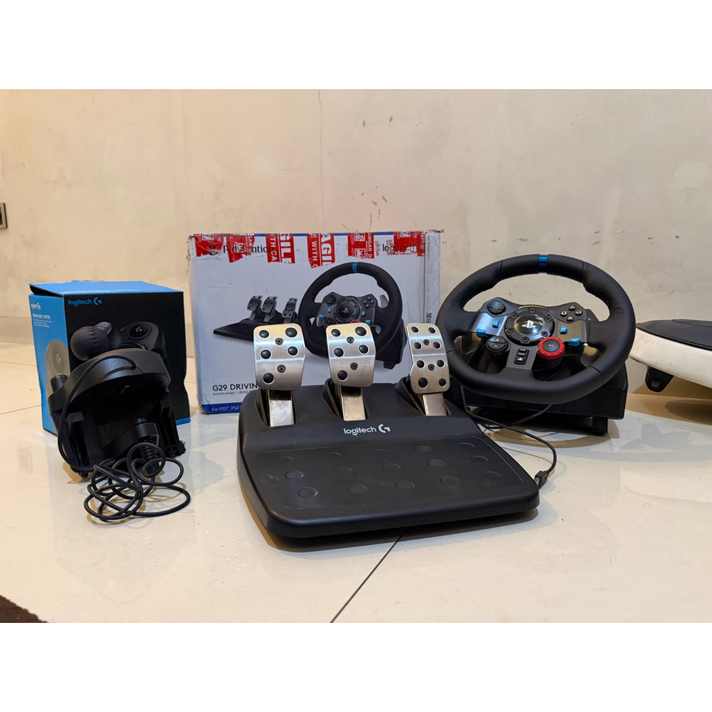 Logitech G29 + Shifter