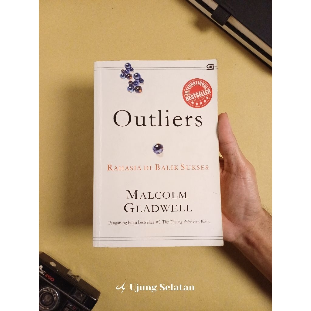 Outliers : Rahasia Di Balik Sukses (Malcom Gladwell)