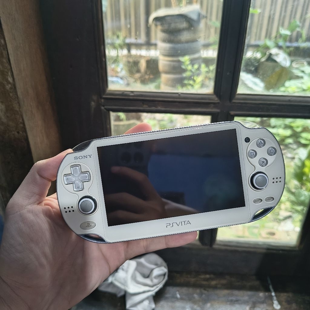 Ps Vita Fat White OFW MULUS
