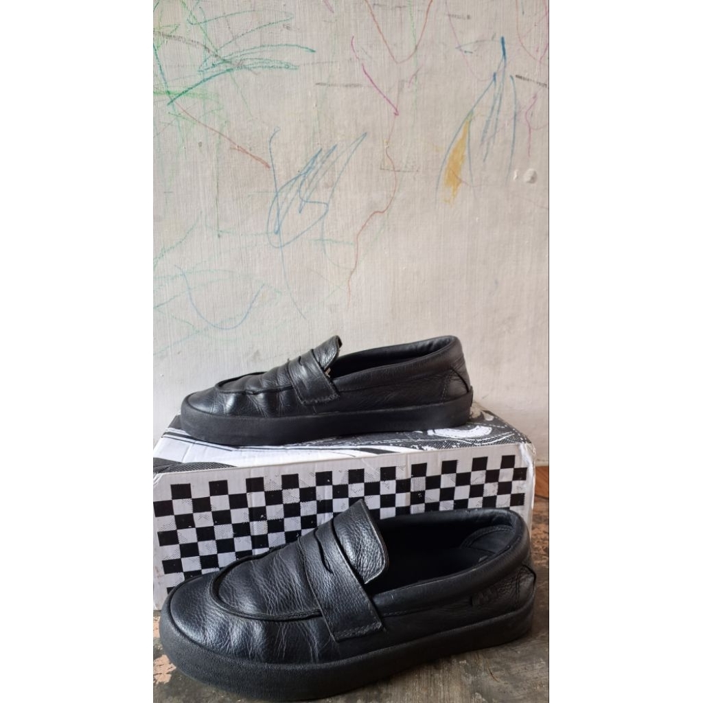Vans loafer