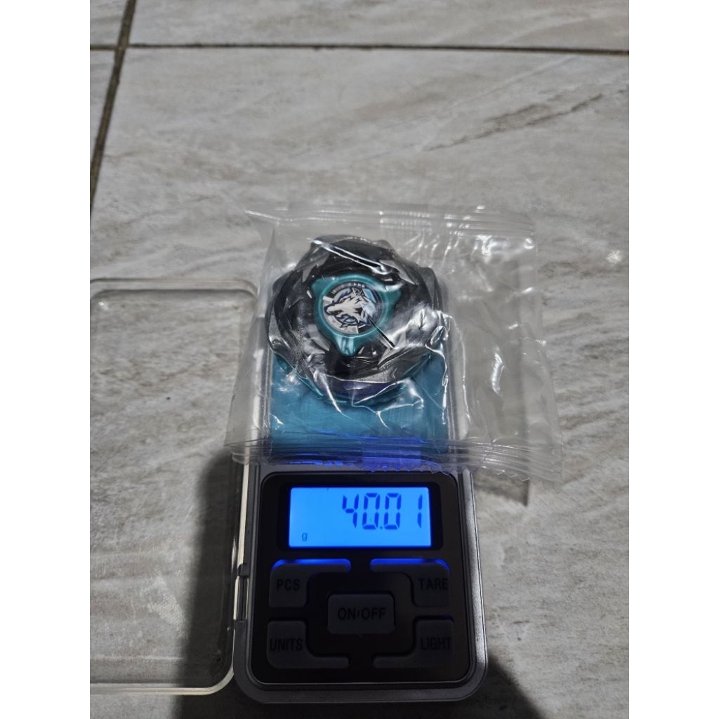 Beyblade X Lock Chip Wolf Blade Hunt Assist Free Bit Disk Ball CX-10