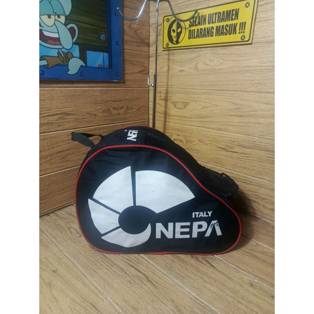 Tas olahraga/ tas sepatu/tas outdoor Nepa second original