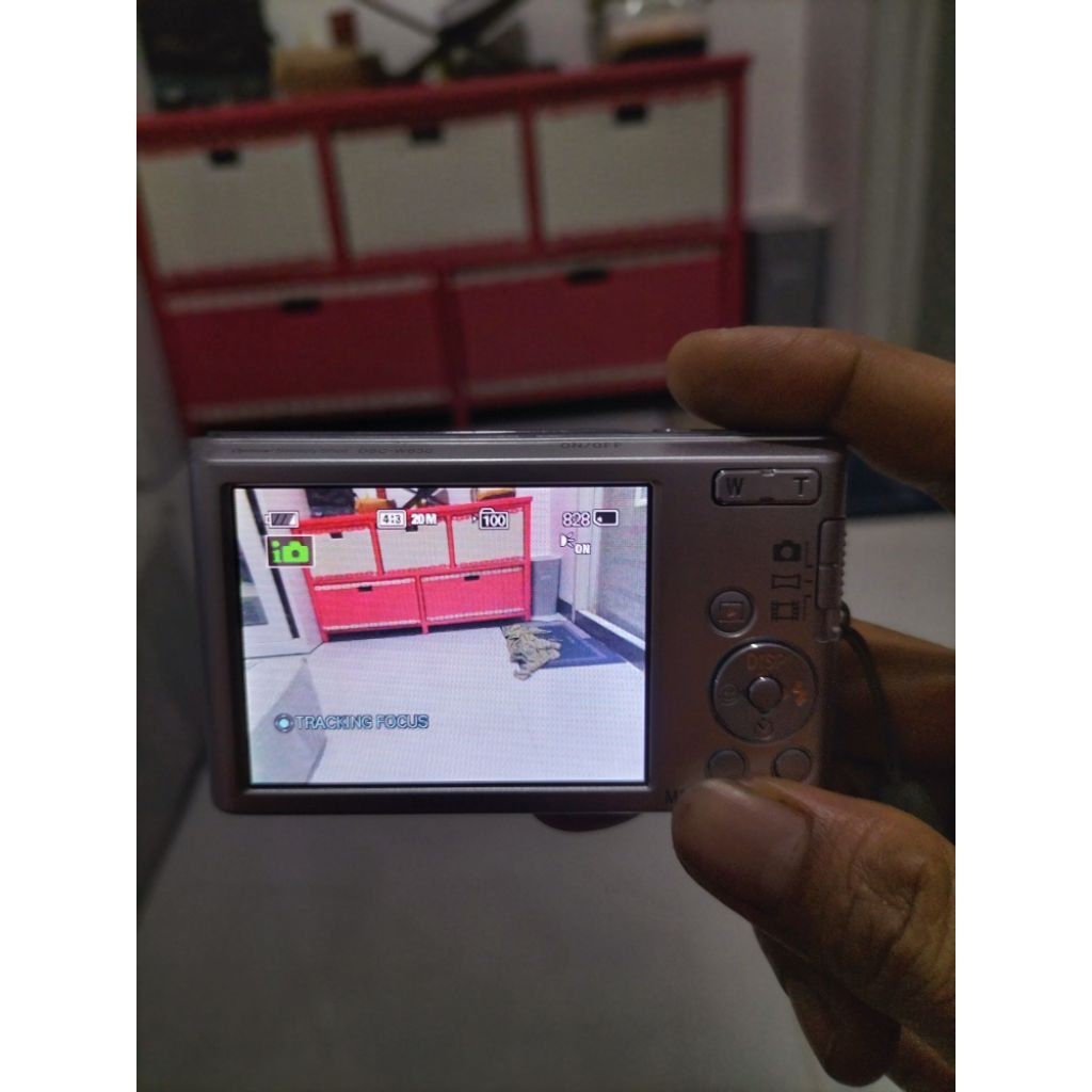 Camera sony w830
