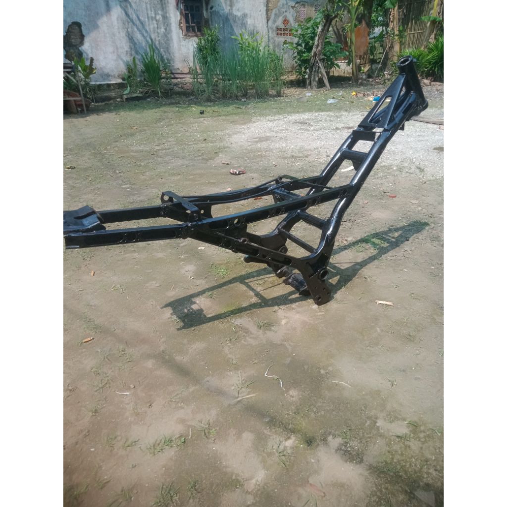 Rangka sasis satria Fu stndar modifikasi drag