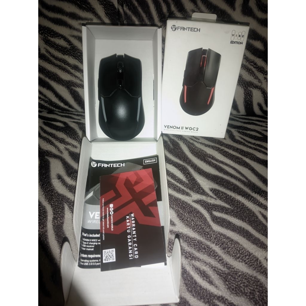 Fantech Venom II Wgc2 wireless - Like New No Minus Full Set
