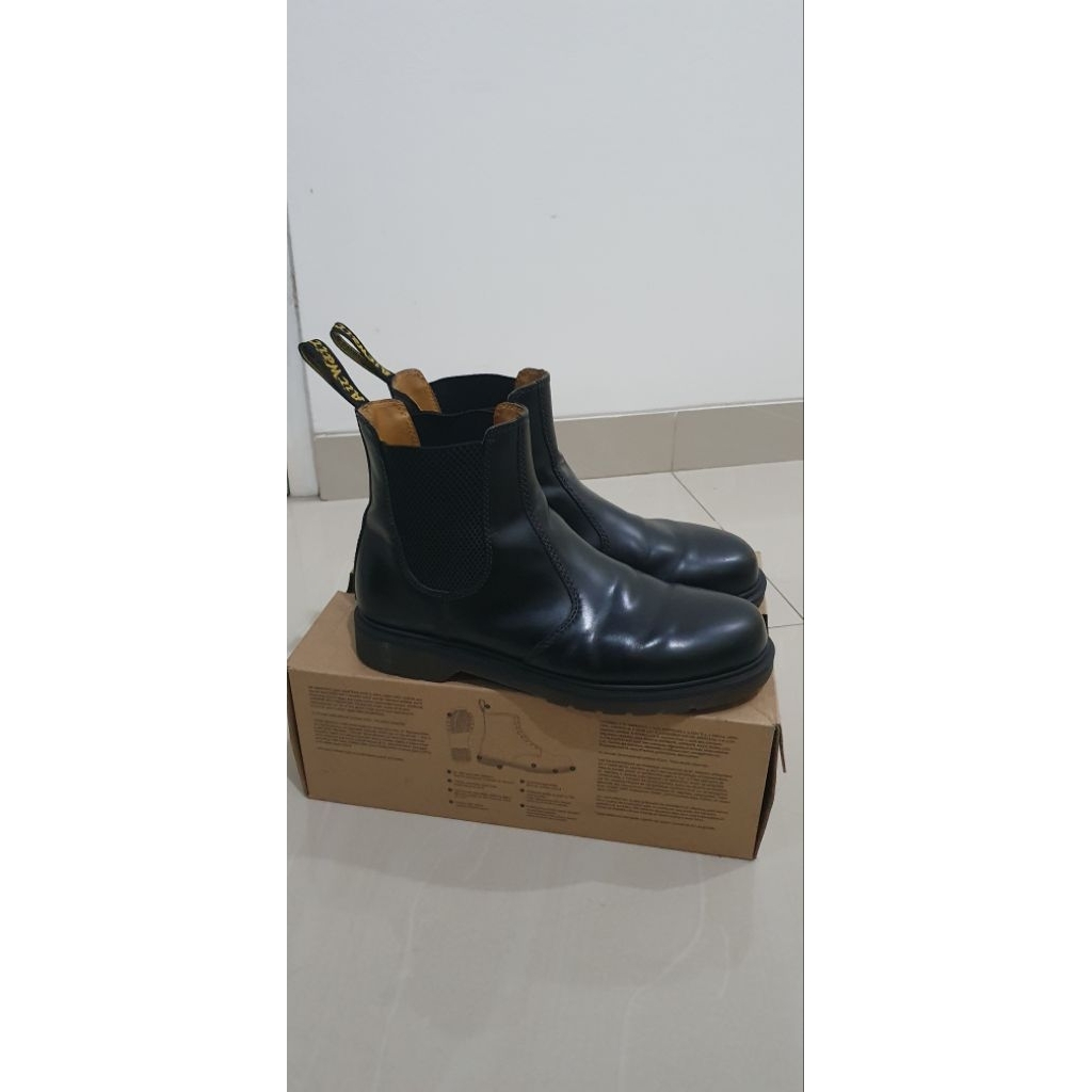 Dr Martens 2976 Chelsea Boots
