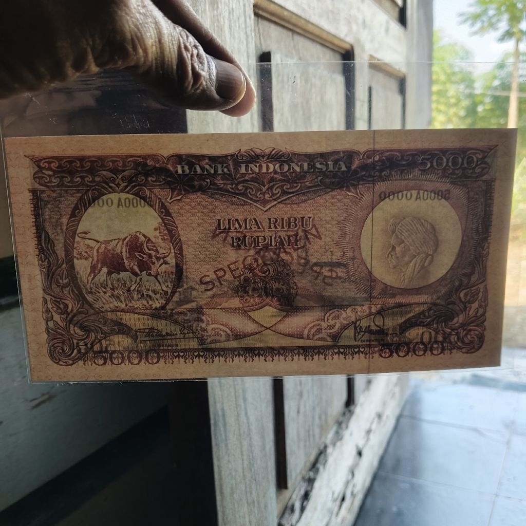 5000 rupiah banteng 1957 seri binatang Specimen l (uang repro)