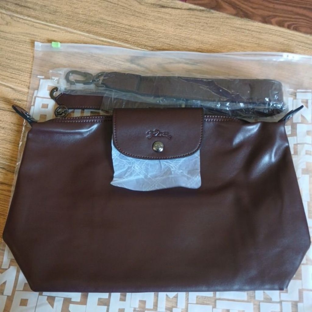 LC HOBO CUIR