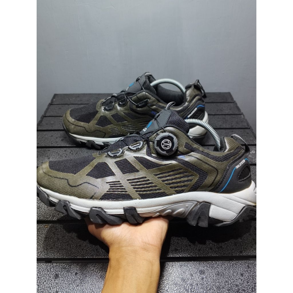 sepatu outdoor second BOA system