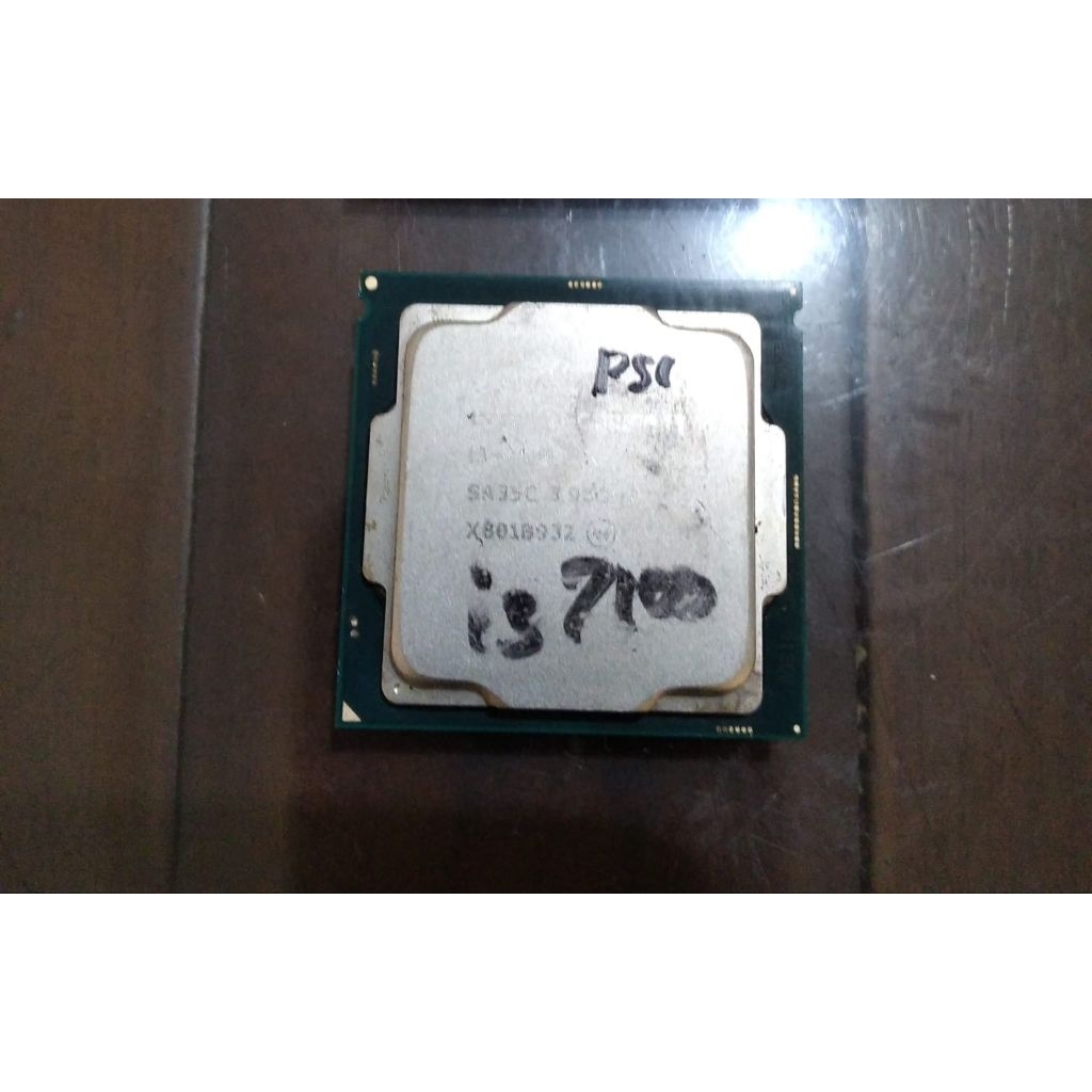 Processor i3 7100 gen7 soket 1151 Garansi..Normal..