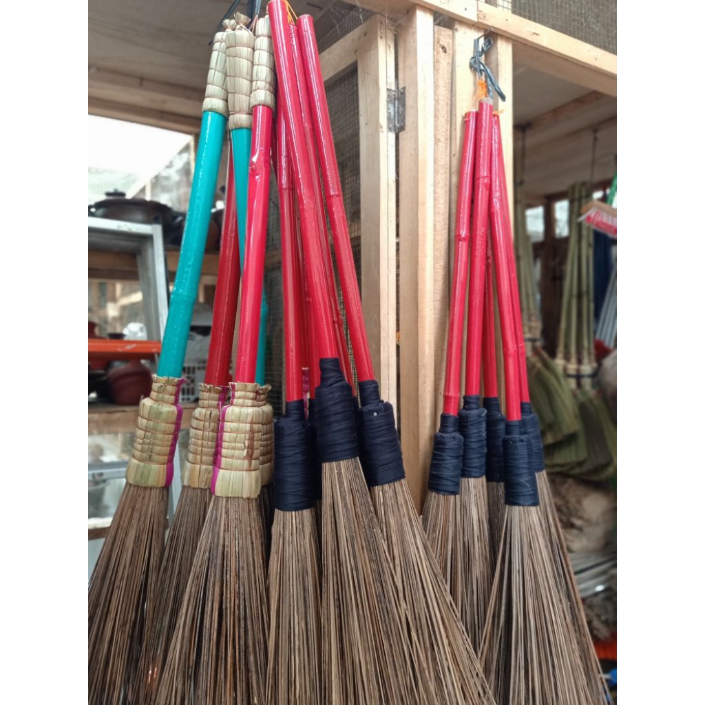 SAPU TAMAN SAPU LIDI GAGANG SAPU HALAMAN SAPU PANJANG
