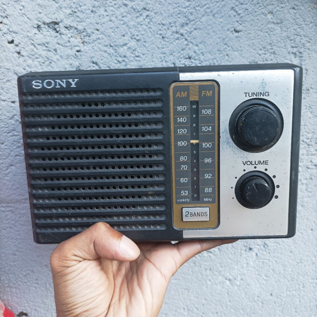 radio Sony icf f10