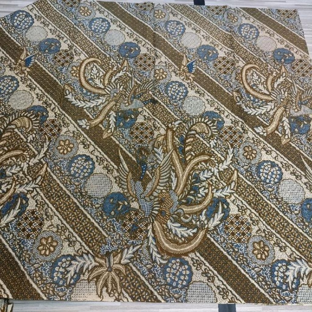 Kain Batik Jarik Panjang Motif Burung Merak Garuda Jogja Solo