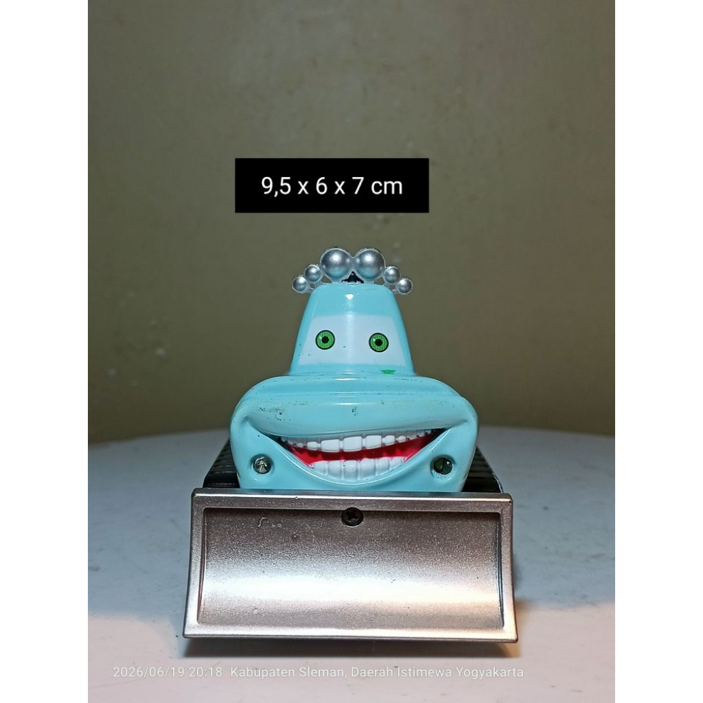 die cast cars mater