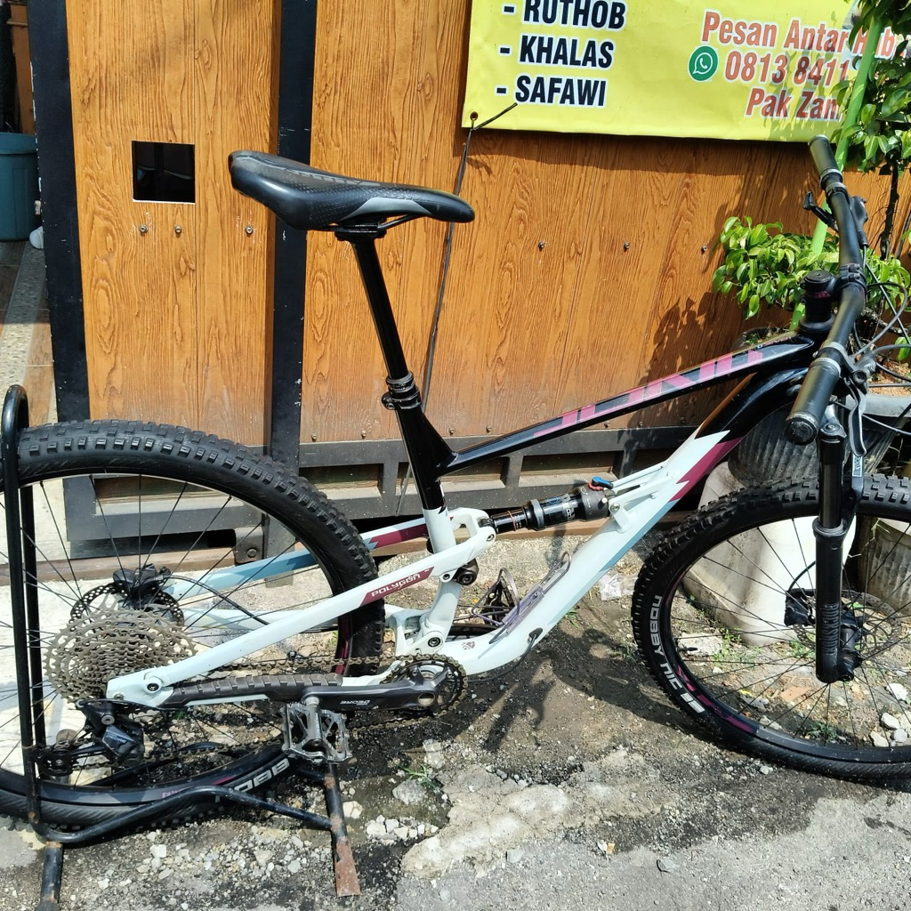 SEPEDA POLYGON SISKIU D7