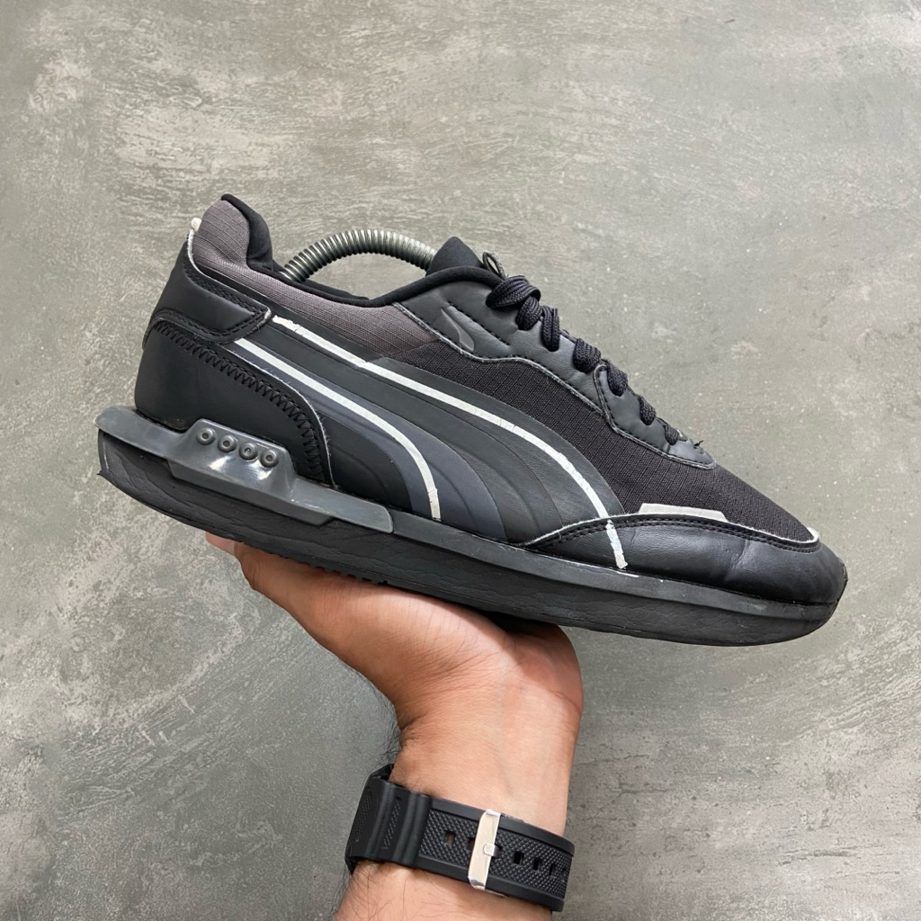 [Size 41.5] Puma City Rider Vintage Running Shoes Black Second Original Kondisi Mulus No Minus. Harg
