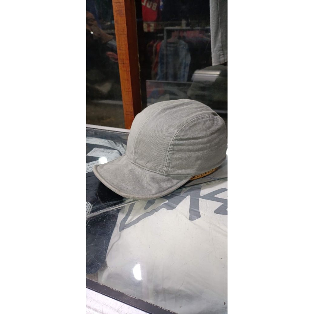 Topi Mont bell