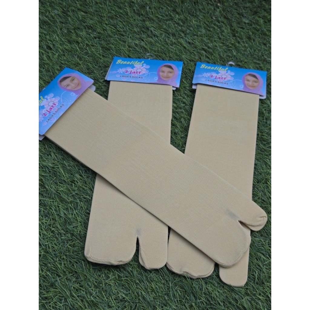 kaos kaki muslim panjang sebetis | kaos kaki stoking | kaos kaki warna kulit/ cream panjang sebetis