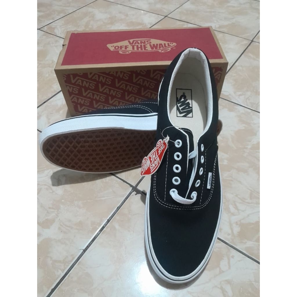 Sepatu Vans Era Original Black UK 46 /EX CUCI GUDANG