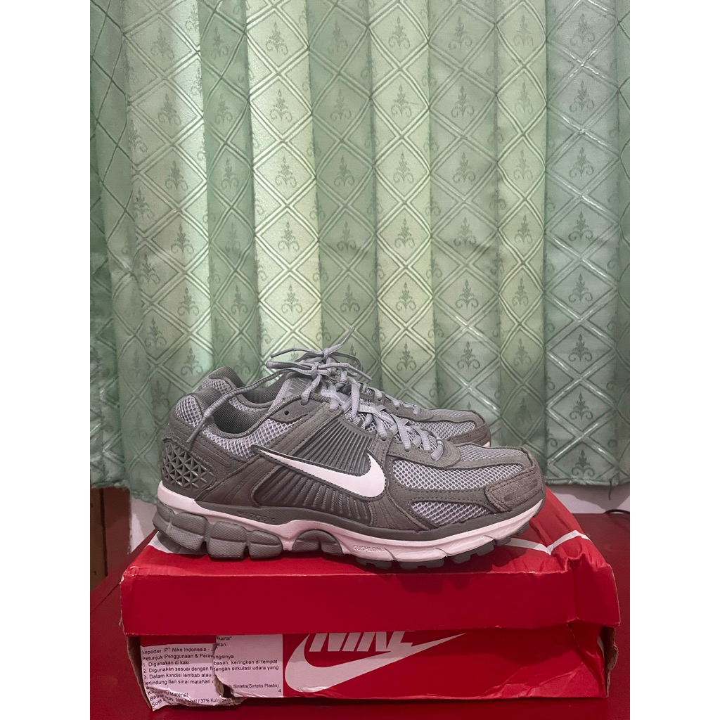 Nike Zoom Vomero 5
