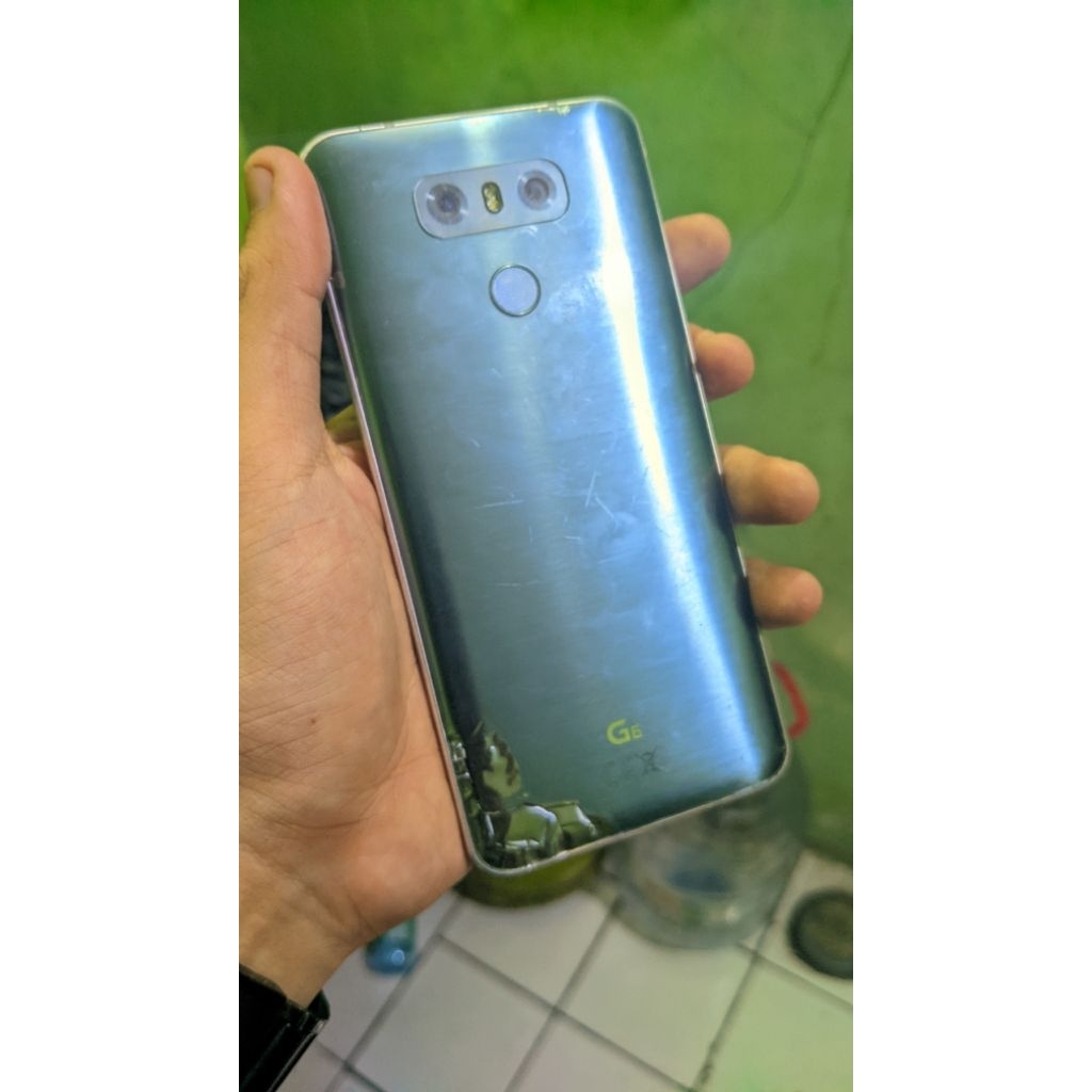 LG g6 Minus