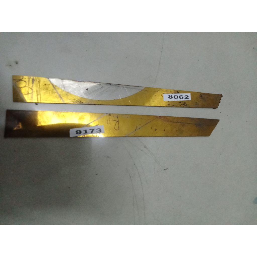 Baja HSS DM05 JULIA Italy Gold Original 21 cm Bahan Bilah pisau Dapur Code 9173 8062