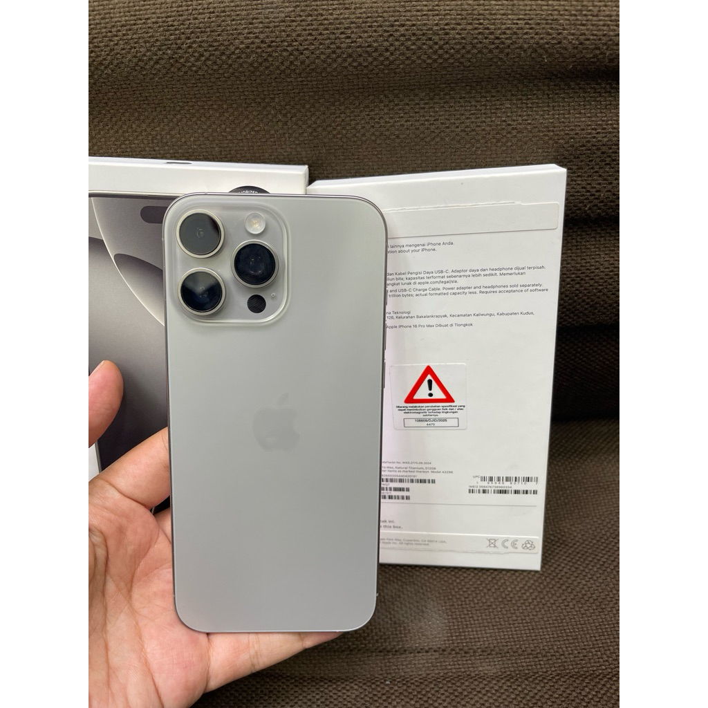 IPHONE 16 PRO MAX 512GB RESMI ( second / used )