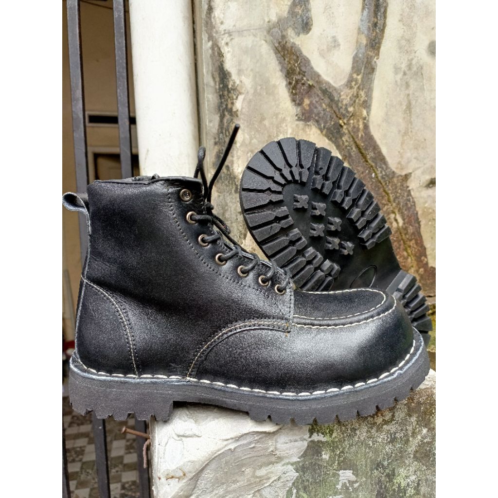 sepatu boots kulit asli safety boots ll sepatu boots kasual leather ll safety boots black moctoe  mo