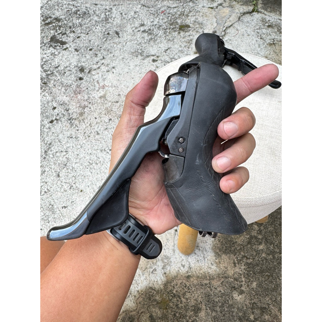 brifter dura ace second