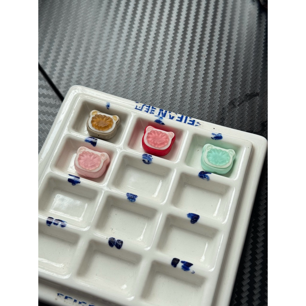 KORGLUE / MANIK KOREAN GLUE BENTUK GUMMY BEAR