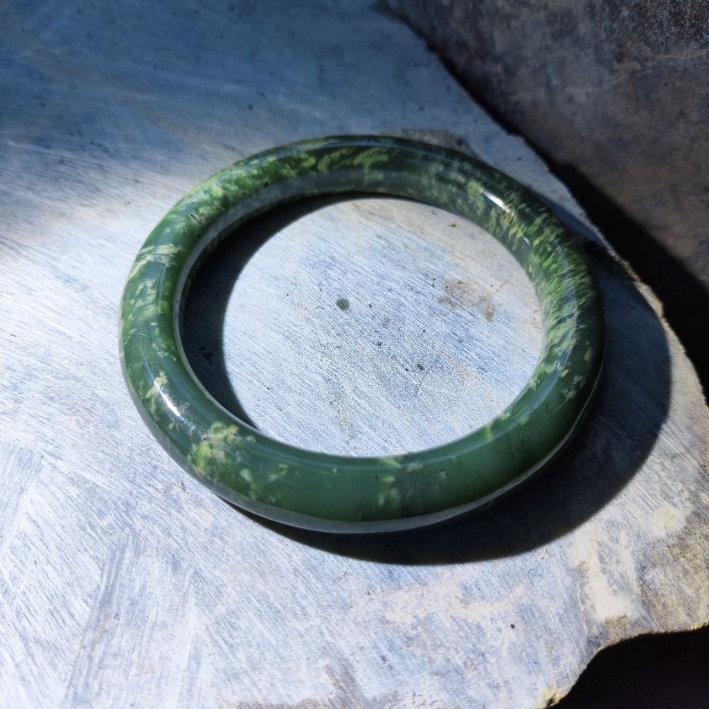Banggle Nephrite jade giok aceh