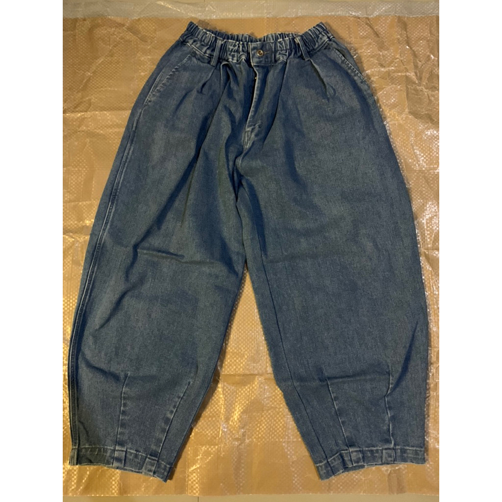 BALLON PANTS 606GARB SIZE 4