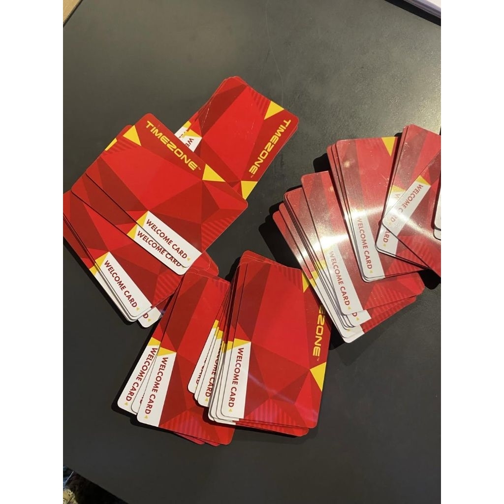 Kartu timezone red card