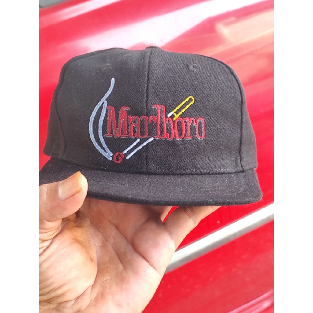 Topi Marlboro Vintage